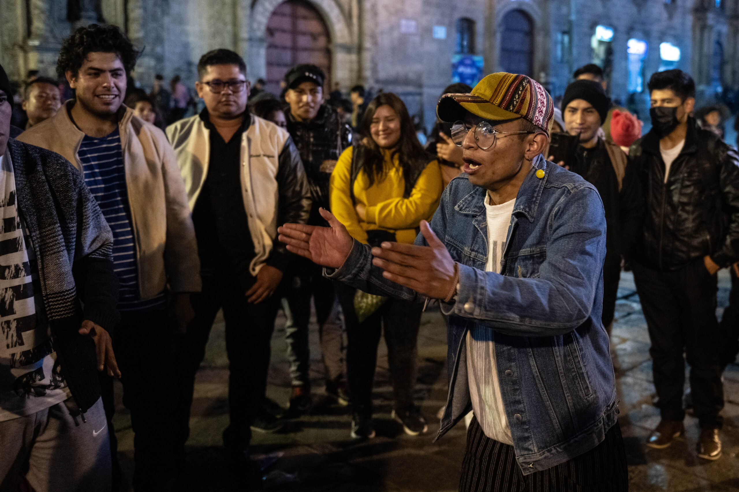 Bolivia – La Paz MC Cypher Battle!